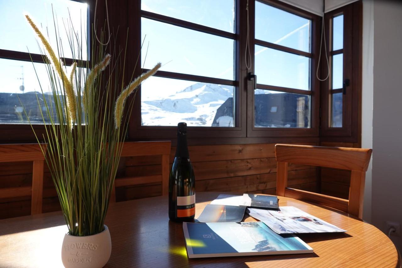 Stone Garaje Cubierto Y Trastero Pirineos360 Apartment Formigal Ngoại thất bức ảnh