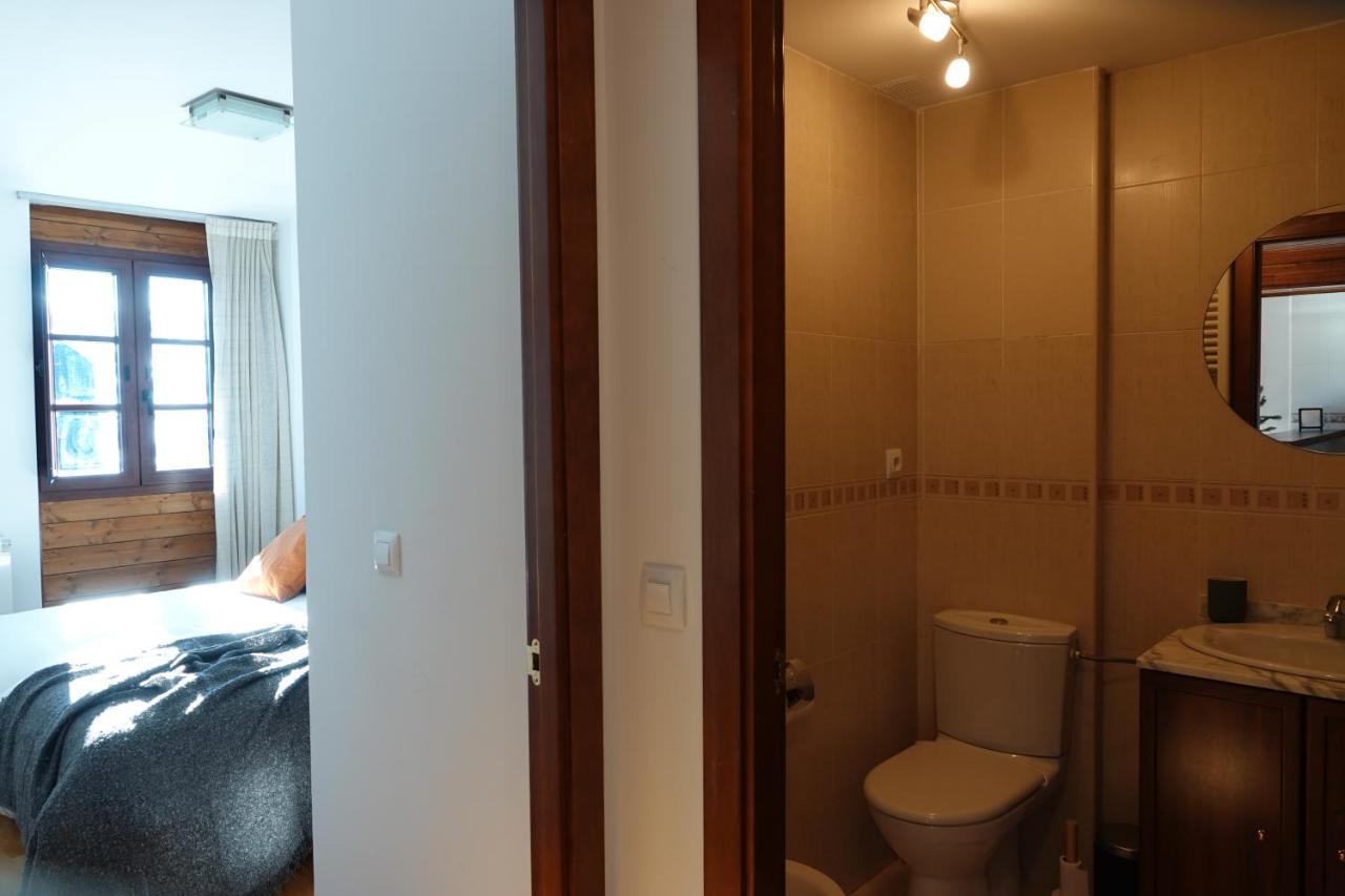 Stone Garaje Cubierto Y Trastero Pirineos360 Apartment Formigal Ngoại thất bức ảnh